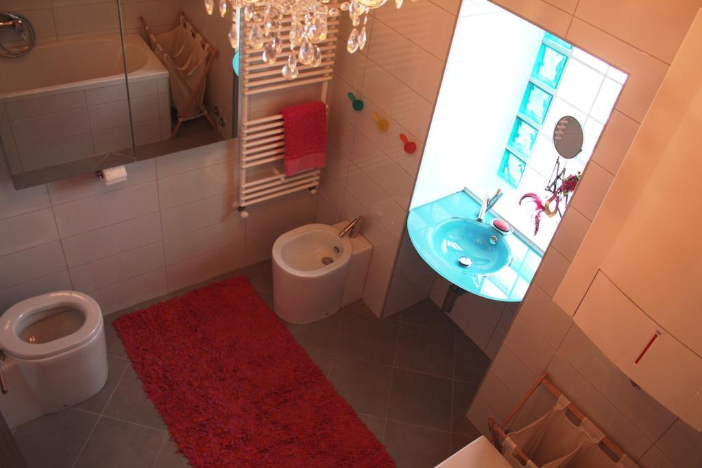 Orange Cube Apartment Rijeka Zimmer foto